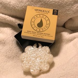 Spongellé Body Wash Infused Buffer.